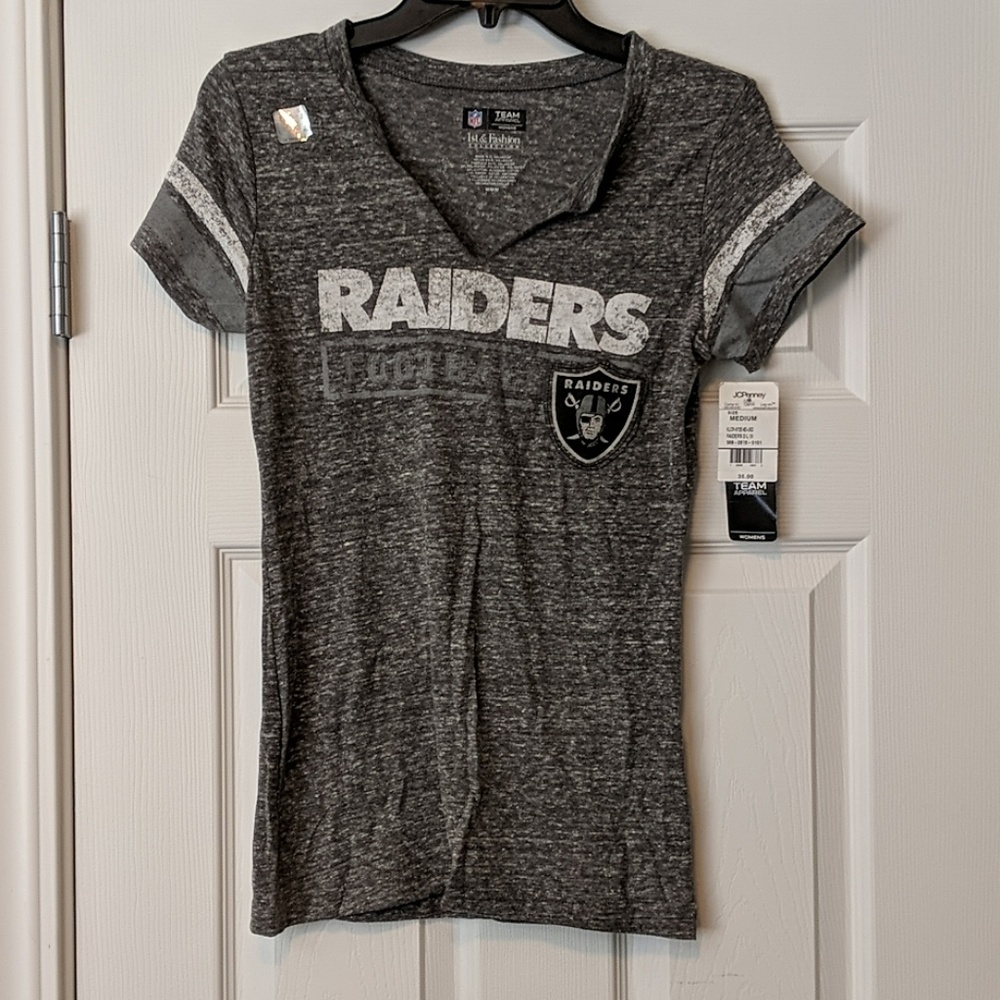 Oakland Raiders tee shirt